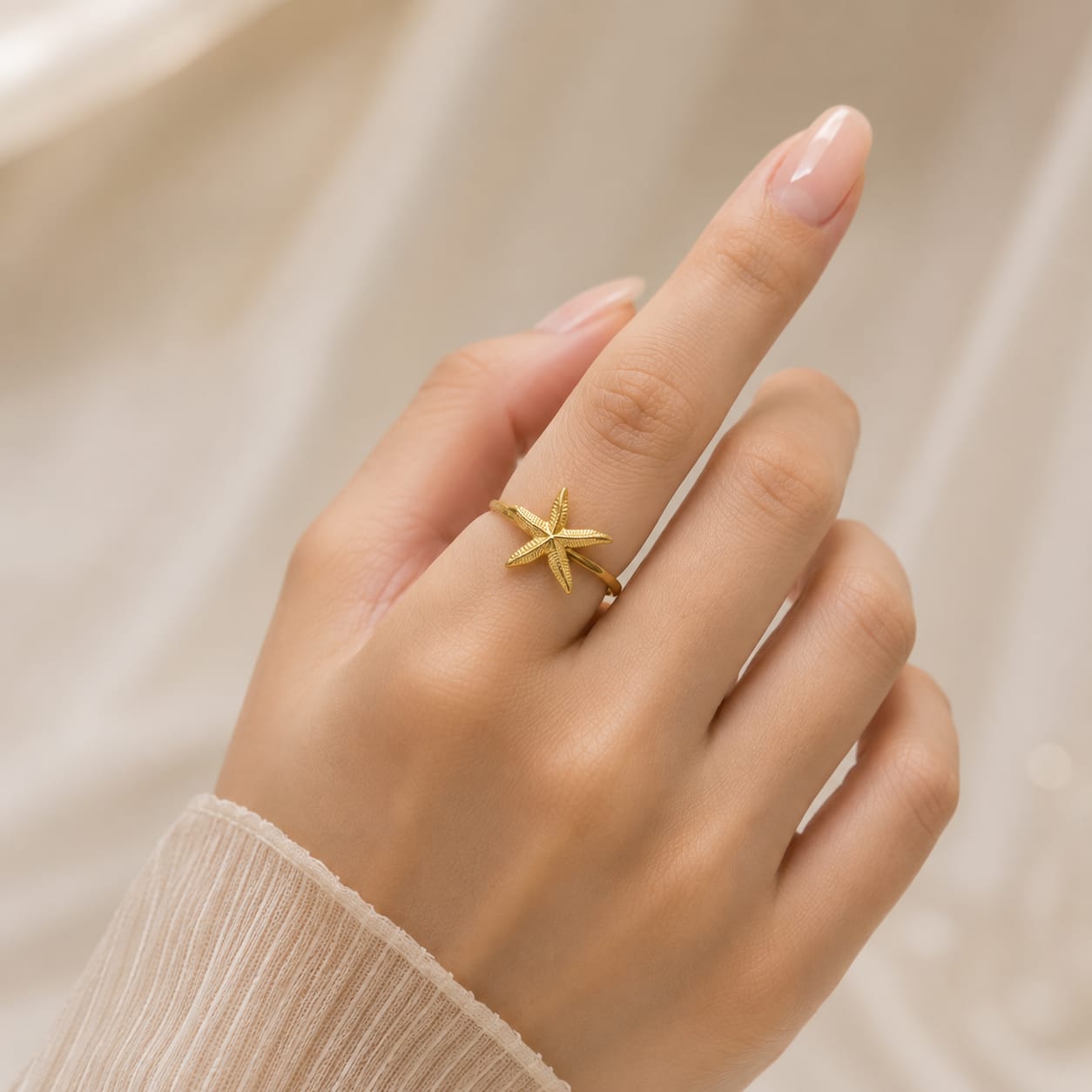 Bague Ajustable Étoile de Mer Dorée