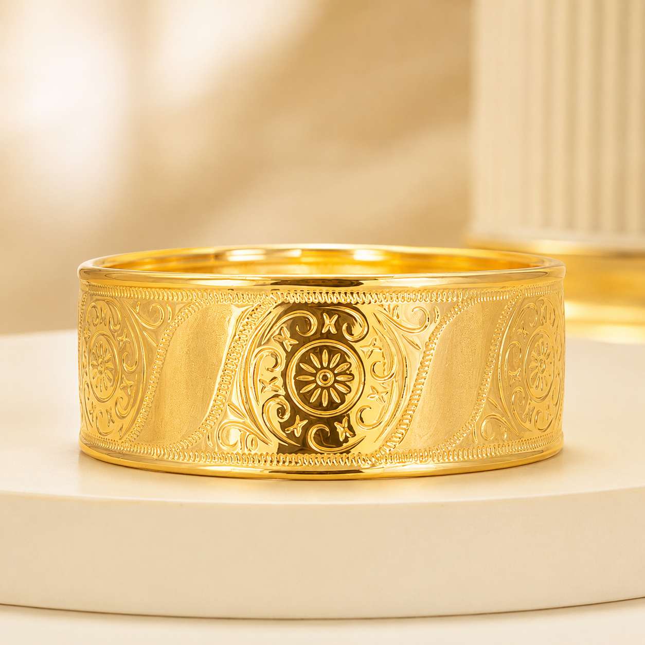 Bracelet Jonc Doré Gravé de Luxe